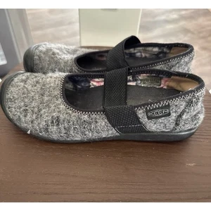Keen Sienna Wool Mary Jane Slip On Shoe Gray Black Hiking Outdoors Size 7 - Picture 1 of 5