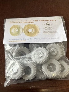 1/35 LZ Models #35034 Ward LaFrance M1 Upgrade Set 3: Wheels For Thunder Kit - Picture 1 of 1