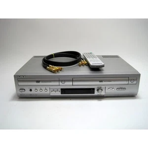 Sony SLV-D500P DVD/VHS Videorecorder Kombiplayer & Recorder mit Fernbedienung & AV-Kabel - Bild 1 von 5