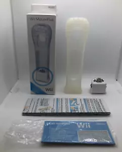 Nintendo Wii Motion plus Controller Adapter in Weiss - RVL-026 - OVP - Bild 1 von 14