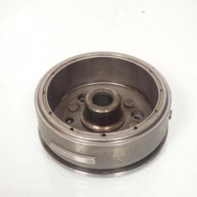 Rotor d alternateur origine pour moto Yamaha 850 TDM 1996 à 2001 4TX-81450-00-00 - Photo 1/2