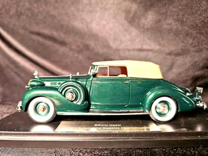 Automodello 1938 Packard Twelve Convertible Green 1:43 Scale Inv. #4237 - Picture 1 of 6