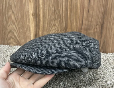 Boné Newsboy Brixton Classic Masculino Herringbone Tweed Tamanho M Cinza/Preto - Imagem 1 de 4