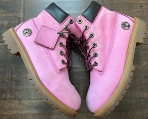 Bota Premium Susan G. Komen x Timberland 6 pulgadas 'Concientización sobre el cáncer de mama' talla 7,5 - Imagen 1 de 11