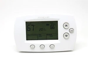 HONEYWELL TH6110D1021 FocusPro 6000 Universal Programmable Thermosta - Picture 1 of 3