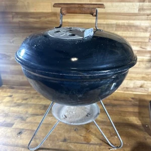 Vintage Weber Smokey Joe 10001 BBQ Kettle Camping Picnic Grill Smoker USA - Picture 1 of 14