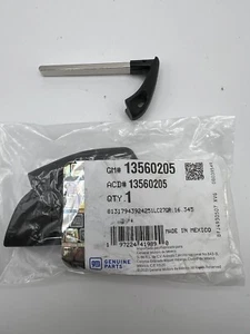 Genuine GM Smart Key Fob Keyless Entry Remote Transmitter 13560205 OEM - Picture 1 of 3