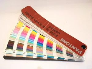 Pantone Color Formula Guide Print Ink Process Solid to CMYK Swatch Fan