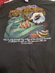 In CHRIST FEAR NO EVIL Vintage Living Epistles T-Shirt  - Bild 1 von 4