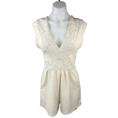 Mono mameluco Zara blanco crema bordado floral encaje cuello en V sin mangas talla S Foto 1 de 4