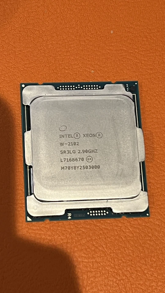 Intel Xeon PROCESSOR CPU SR3LG W-2102 8.25 MB L3  2.90GHz 4 Core 120w Tested - Image 1 of 1