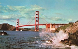 Golden Gate Bridge San Francisco CA California Crashing Waves cartolina d'epoca - Foto 1 di 2