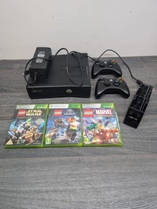 Xbox 360 S Bundle - 1439 - mit Controllern & Spielen - Stecker auf Netzteil fehlt - Bild 1 von 19