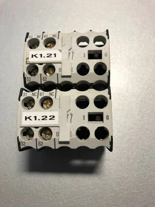 2x Moeller 02 DIL E Hilfschalter Kontaktblock für Leistungsschütz Hilfsschütz - Bild 1 von 2