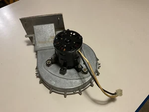 LENNOX ARMSTRONG DUCANE 25J1201 VENT DRAFT INDUCER MOTOR FASCO 7121-8774 - Picture 1 of 6