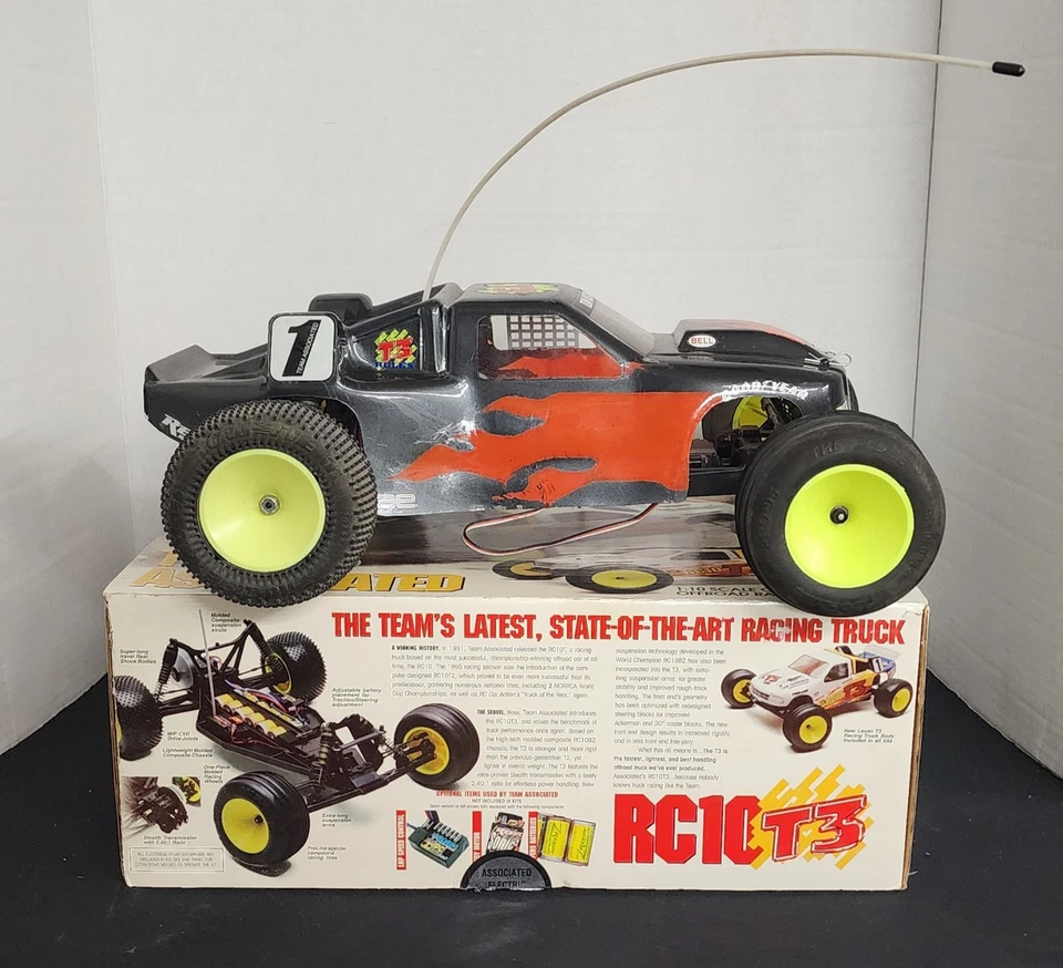 Team Associated RC10 T3 1:10 Competition Offroad Racing Truck Kit With Box - Image 1 of 4