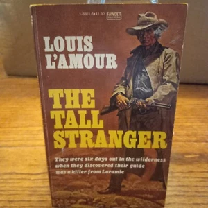 The Tall Stranger L'Amour Western Novel Paperback Book - Picture 1 of 4