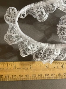 20 YARDS 1/4" RUFFLED CANDLEWICK LACE TRIM WHITE NEW - Picture 1 of 1