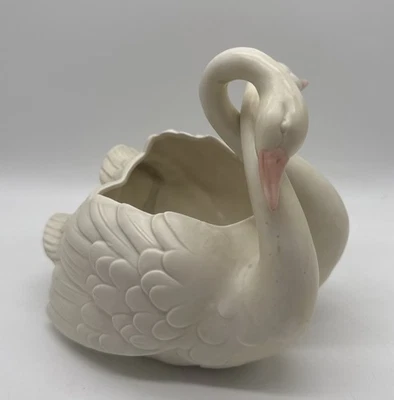 Vintage Fitz and Floyd Elegant White Double Swan Ceramic Vase Planter - image 1 of 4