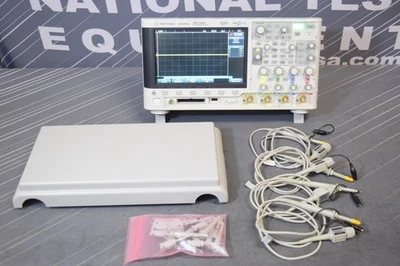 Osciloscopio de señal mixta Agilent MSOX3024A 200 MHz 4GSa/s 4+16 canales Foto 1 de 4