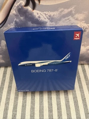Hogan 1:500 Boeing 787-8 Dreamliner - Image 1 of 4