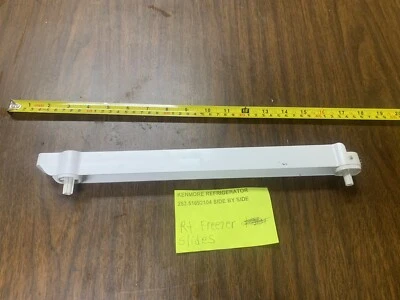 Geladeira KENMORE 253.51692104 prateleira direita freezer deslizante - Imagem 1 de 4