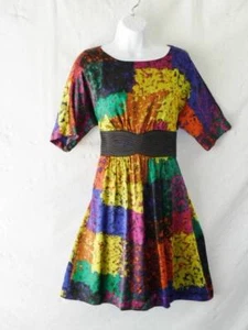 Vestido Trina Turk~Seda Artística Multi~Negro Colchón Detalle Manga Kimono~6~$348~NUEVO CON ETIQUETAS - Imagen 1 de 12