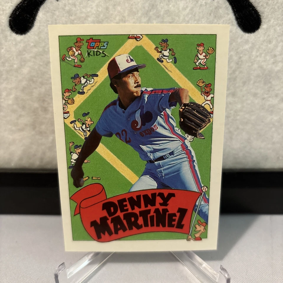 1992 Topps Kids - Dennis Martinez #10 - Image 1 of 2