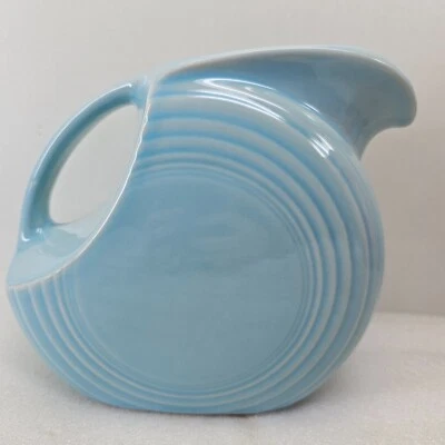 LARGE DISK PITCHER sky blue FIESTAWARE FIESTA 67 OZ new