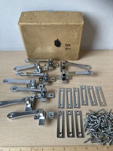 9x maniglia per finestra vintage anni '20 blocco cattura argento cromato Art Déco - Foto 1 di 12