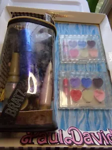 BRATZ FASHION 2001 MAQUILLAJE, LÁPIZ LABIAL, RUBOR, ETC. LOTE GRUPO - Imagen 1 de 5