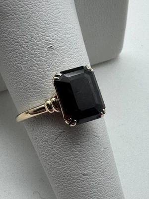 Anillo Granate Cuadrado Oro Amarillo 10k Vintage Talla 7 Foto 1 de 3