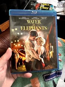 Water for Elephants (Blu-ray Disc, 2011, )Robert Pattinson and Reese Witherspoon - Picture 1 of 4