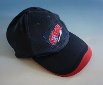 FC Bayern München Schildmütze Cap Mütze Allianz Arena mit Logo blau FC23-240) - Bild 1 von 2