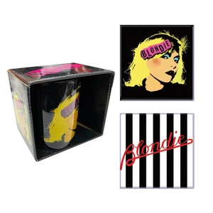 Juego de Regalo Blondie con Taza de Café en Caja, 2 x Imanes de Nevera - Imagen 1 de 6