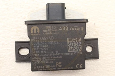 Módulo de control de presión de neumáticos Dodge Challenger TPMS 2022 2023 68536552AD OEM Foto 1 de 4