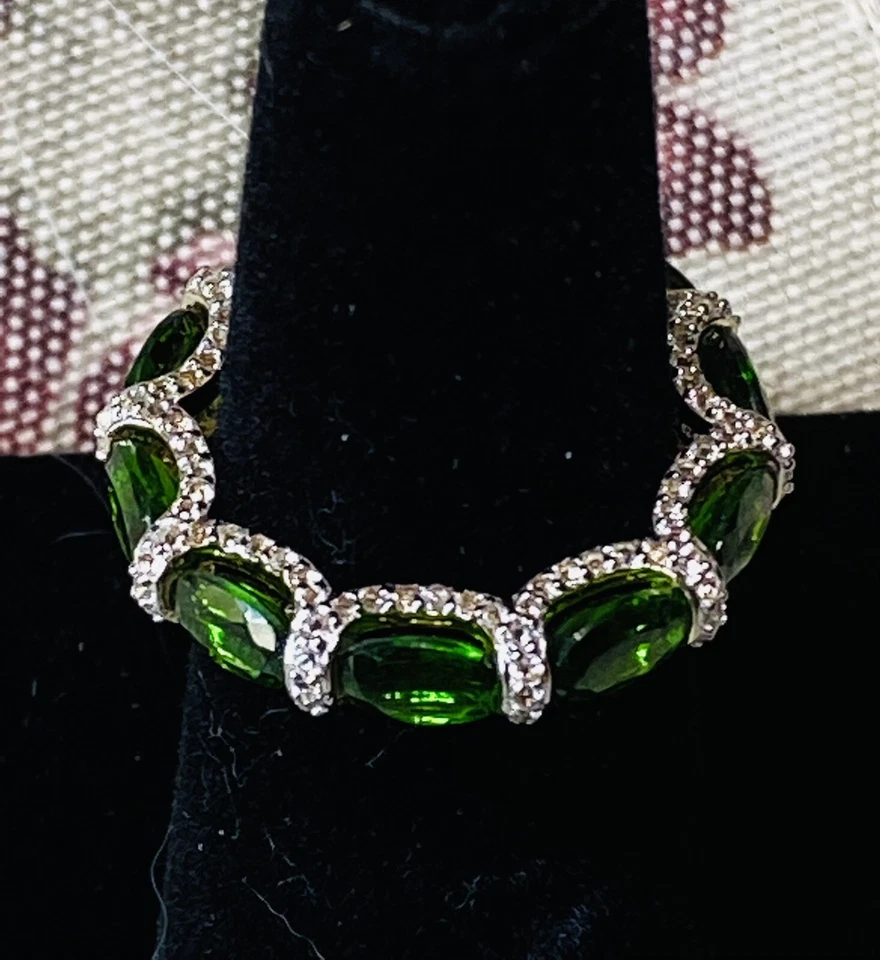 Anillo de eternidad de diopsido cromado y topacio blanco de Affinity talla 6 certificado GIA Foto 1 de 4
