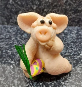 Piggin' Pig Figure Piggin' Birthday Suit Figure David Corbridge 2005 - Picture 1 of 5
