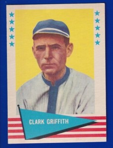 CLARK GRIFFITH senators 1961 FLEER #36 EX-EXMINT NICE CORNERS NO CREASES