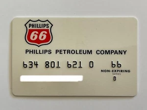 Phillips 66 Petroleum Company Credit Card Issued in 1966 Non-Expiring Series D - Picture 1 of 2