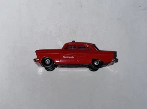 Brekina #1912 HO Gauge 1:87 Scale - Red Ford Taunus Fire Chief's Car for Scenery - Picture 1 of 5