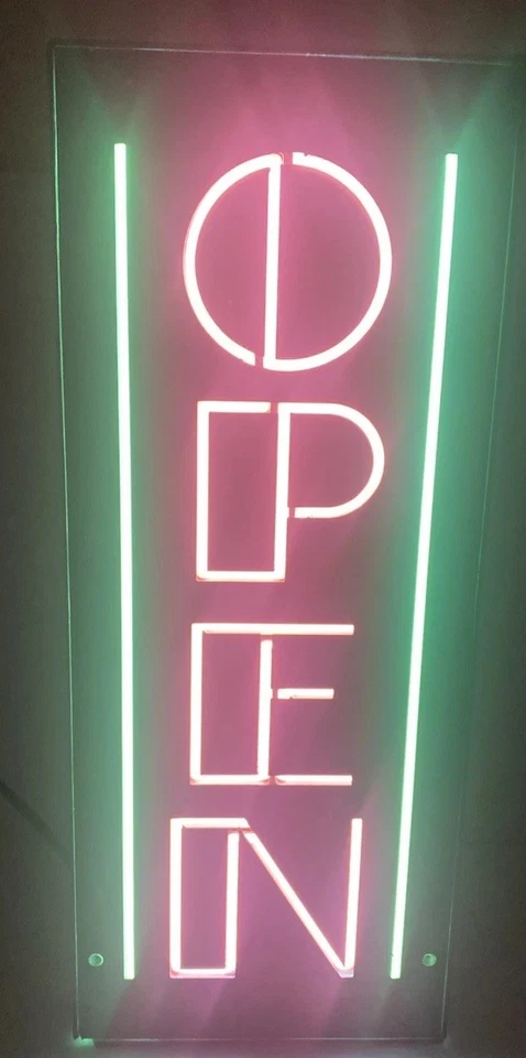 Letrero “abierto” de neón rosa y verde - Tubo de neón real. Colores neón vintage años 80. Foto 1 de 4