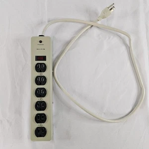 Belkin F9D601-04 Estuche de metal Protector contra sobretensiones 6 salidas Cable grueso Por favor leer⬇ - Imagen 1 de 9