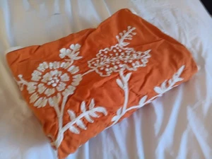 🩶 Almohada Pottery Barn Sham Naranja Quemado Floral Bordada 20x25 - Imagen 1 de 6