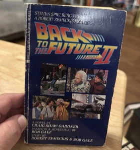 BACK TO THE FUTURE PART II BERKLEY BOOKS  1989 MOVIE TIE IN PB FIRST PRINT VG+ - Imagen 1 de 10
