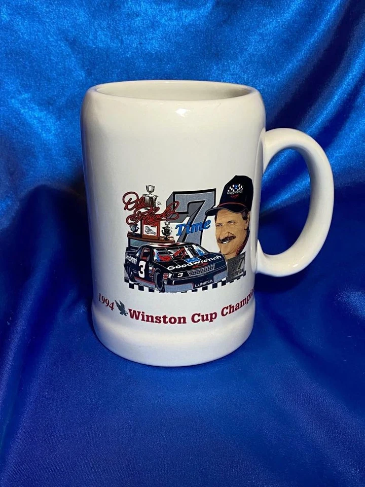 NASCAR Dale Earnhardt 1994 年第 7 届温斯顿杯冠军马克杯奶油色 — 第 1/3 张图片