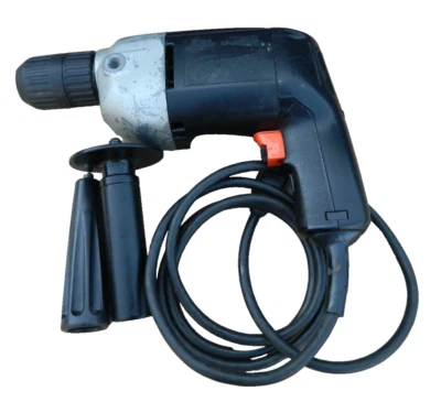 Black & Decker 7254KC 1/2 Inch Keyless Chuck Electric Drill*0-550 RPM*Reversible - Image 1 of 4