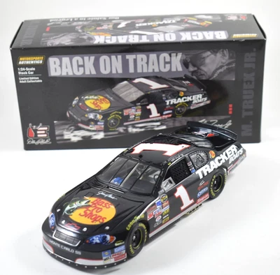 Bajo Martin Truex Jr #1 3 Days of Dale Black Pro Shops 2006 acción 1/24 Foto 1 de 4