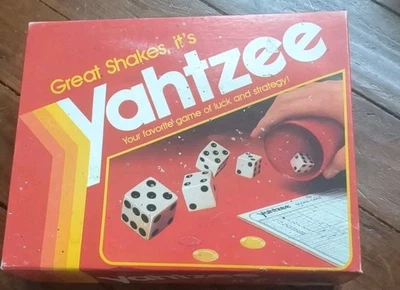  Yahtzee Board Game USA version Red box Vintage 1982 complete spare score sheets - Image 1 of 4