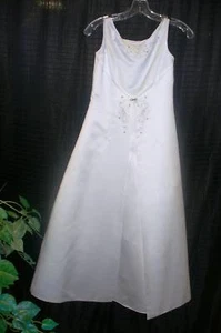 Flowergirl Dress - Junior Bridesmaid   - Picture 1 of 1